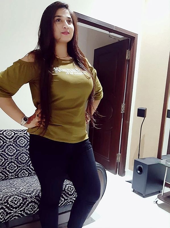 Yelandur call girls escort